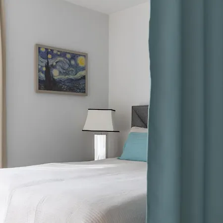 Romantic Palanga